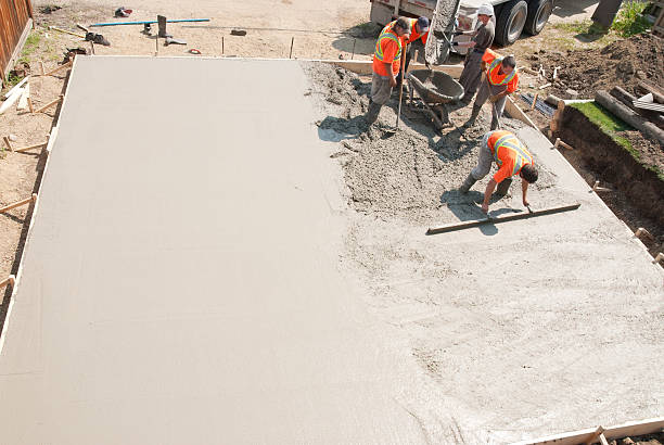 Best Concrete Pool Decks in Stratford, CA